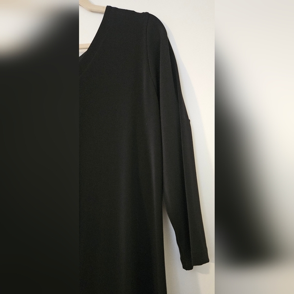 Sympli Black REVERSIBLE Drama Dress, Lagenlook. - Picture 2 of 10